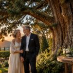 découvrez la signification des noces de cèdre, leur symbolique après 49 ans de mariage et des idées pour célébrer cet anniversaire.